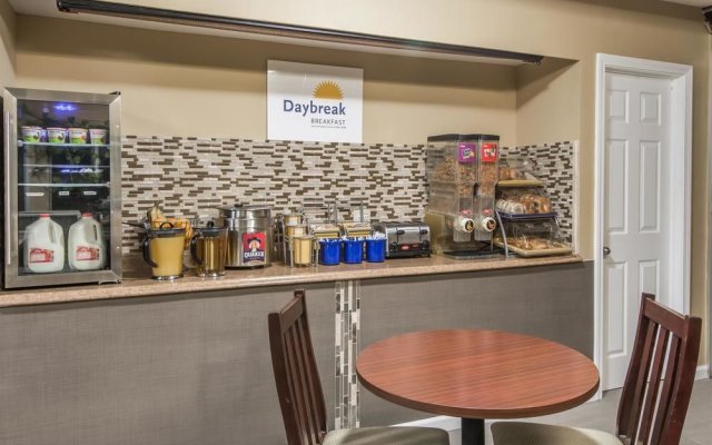 Days Inn Vernon