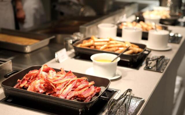 Phoenix Island Ocean Star Resort