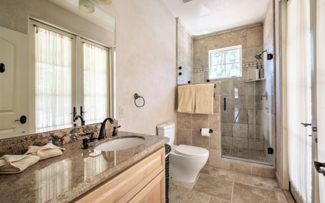 Lx17 Pebble Beach Golfer Retreat