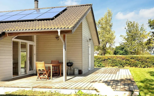 8 Person Holiday Home in Borkop