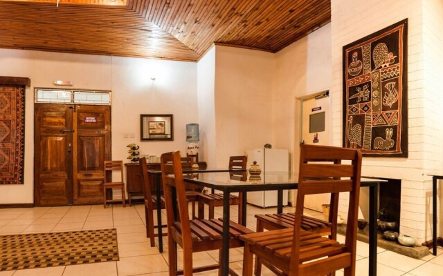 Cluny Lodge