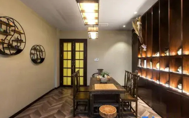 Zuihuatai Homestay (Wuhan Huabohui Branch)