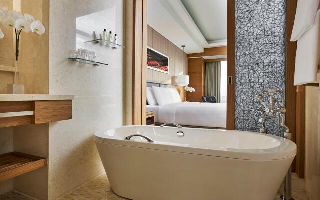 JW Marriott Hotel & Suites Saigon