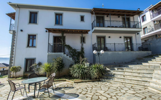 Hotel Amfithea
