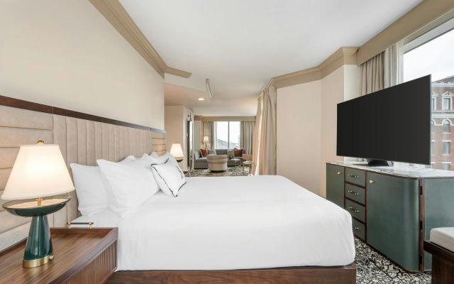 Omni Severin Hotel