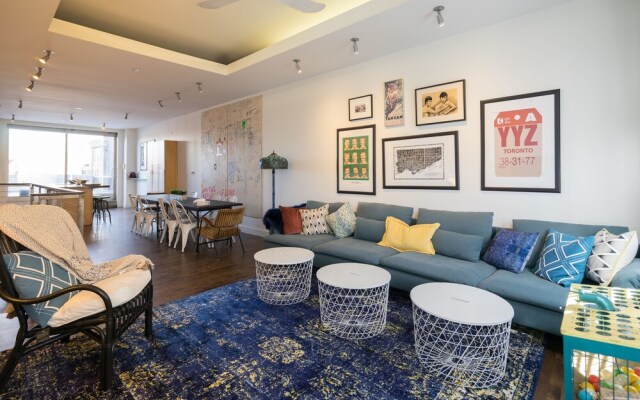Applewood Suites - The Ossington Loft