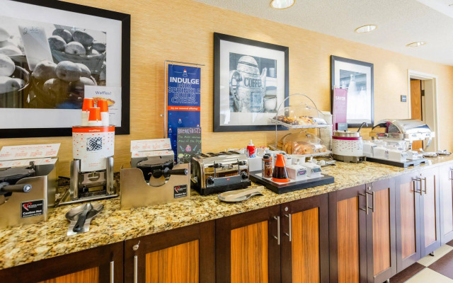 Hampton Inn St. Charles St. Peters