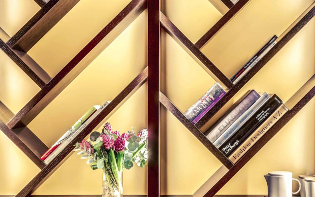 Mercure Paris Arc de Triomphe Etoile