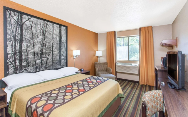 Super 8 Norton VA