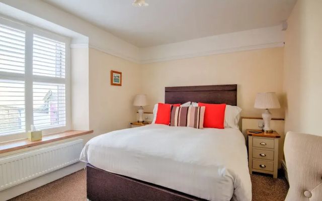 Potters Mooring Guest House Hotel