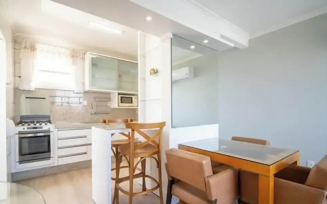 Apt 2 Bedrooms w/ Air in Floripa Cis0033
