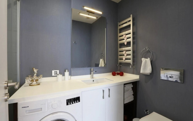 Amazing Residence Flat With Superb View in Kartal