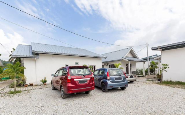 ZEN Rooms Chandek Kura