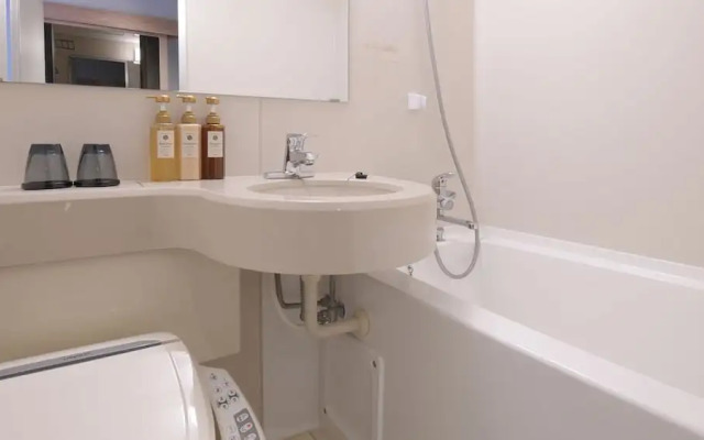 Vessel Inn Asakusa Tsukuba Express