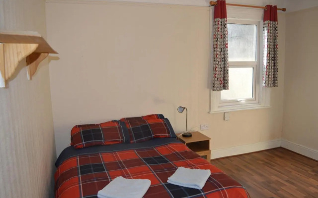 Library View Villa Holiday Home