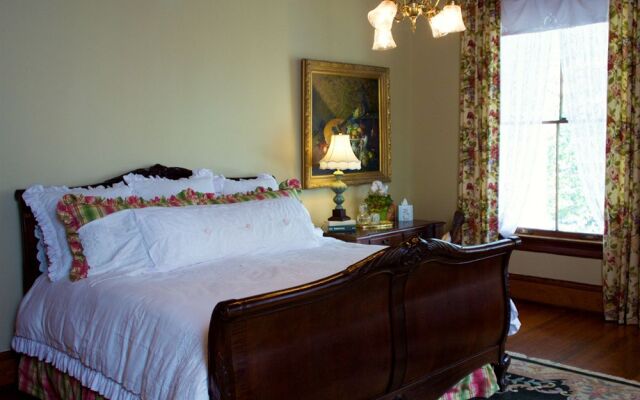 Rosemary Inn Bed & Breakfast