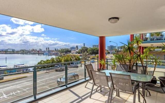 Spinnaker 102 - On The Lake!