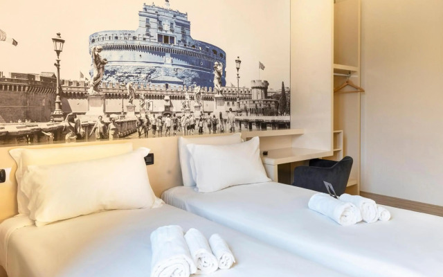 Central Plaza Hotel