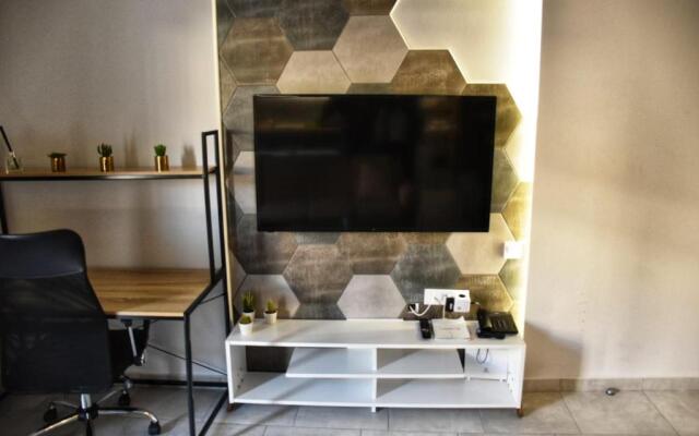 Serres Loft Apartment