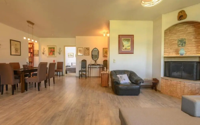 Crete Getaway 3Bd Apt w Garden and View