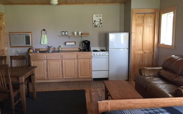 Canyon Cabins Lodging