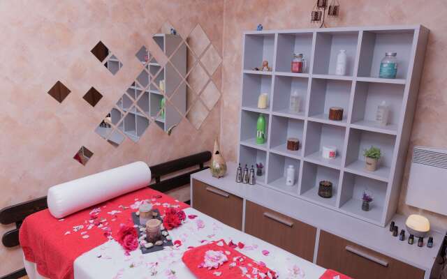 Local Stay Hotel, BEST WESTERN Signature Collection