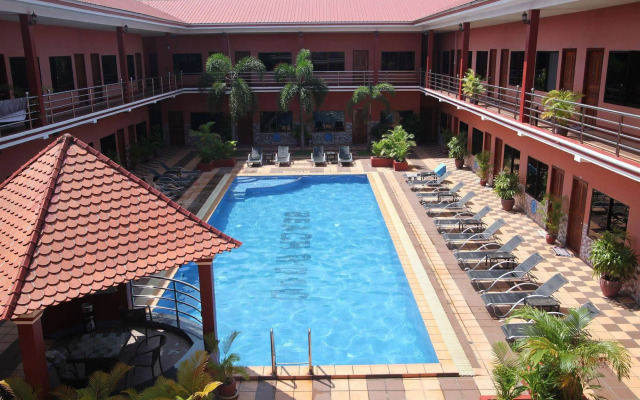Beach Road Hotel