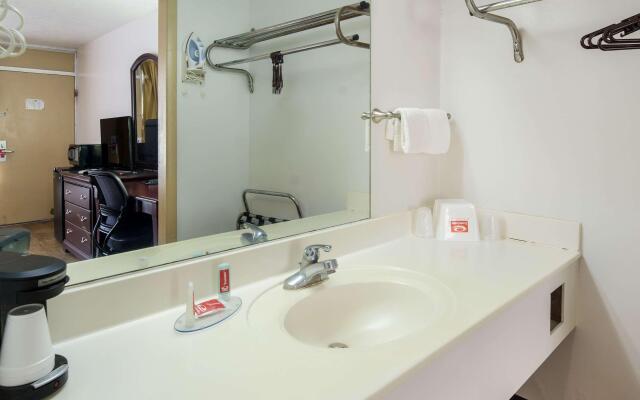 Econo Lodge Marion I-81