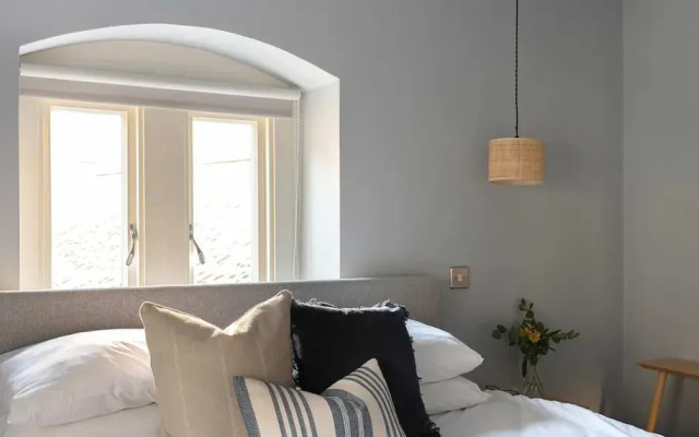 St Catherine s Hospital - Superior Apartment