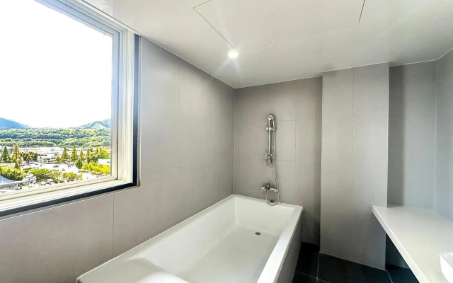 Hound Hotel Changwon Terminal