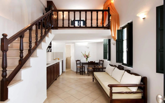 Anthonas Apartments