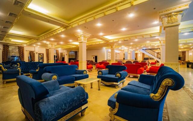 Club Sunny World (ex Orient Hill Hotel)