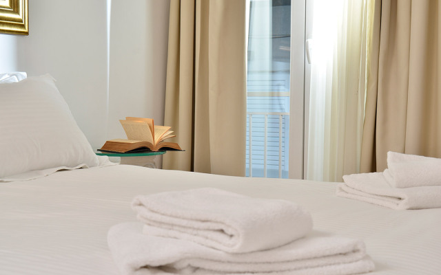 Acropolis Ami Boutique Hotel