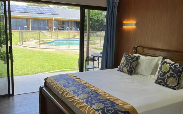 Oxley Motor Inn