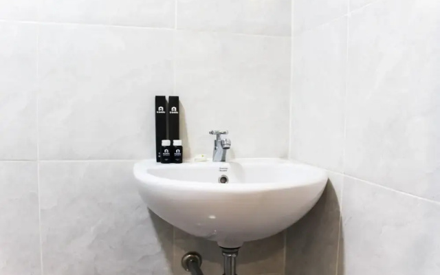 Comfortable Studio Apartment at Parkland Avenue