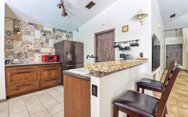 Anna-Mari's Silver Creek Getaway