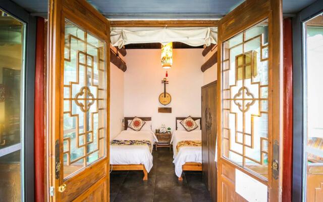 Old Beijing Square Hotel