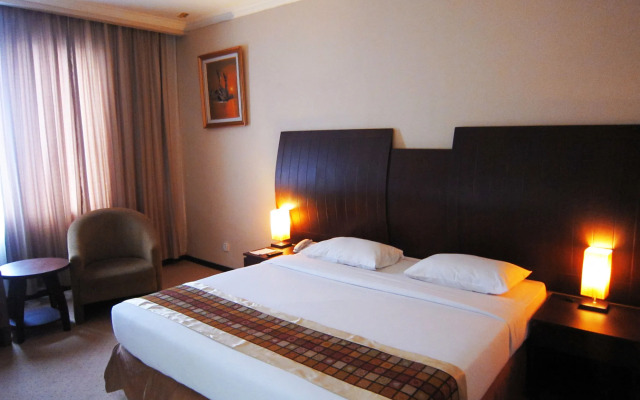 Furaya Hotel