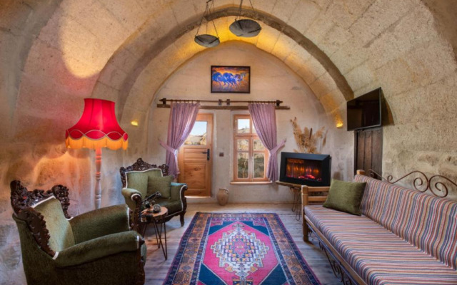 Cappadocia Splendid Cave Hotel