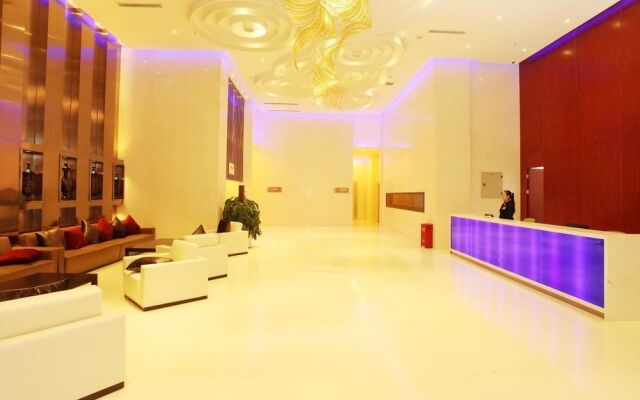 Gold Collar Hotel