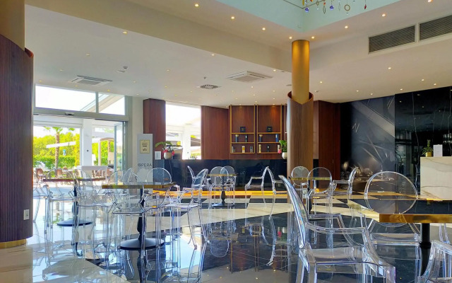 The Sydney Hotel