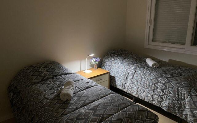 Casa Térrea 3 suítes Piscina Jurere Internacional