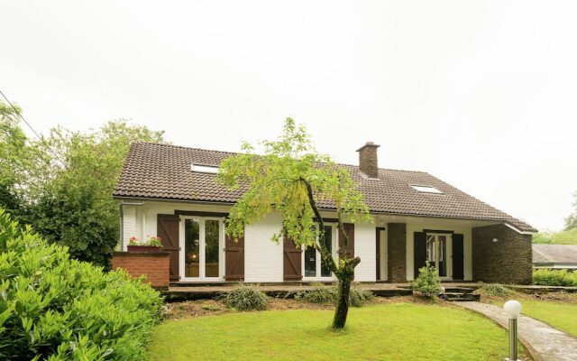 Detached House with Terrace with Breathtaking Views, Hot Tub, Sauna