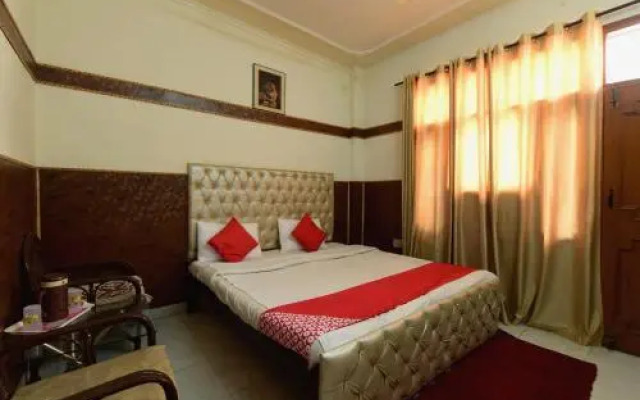 Hotel Green Tree by OYO Rooms