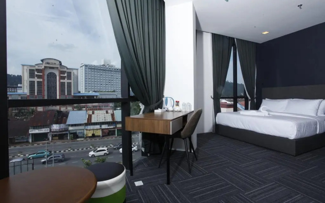 WE Hotel