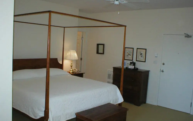 Ned's Landing at Spry Point