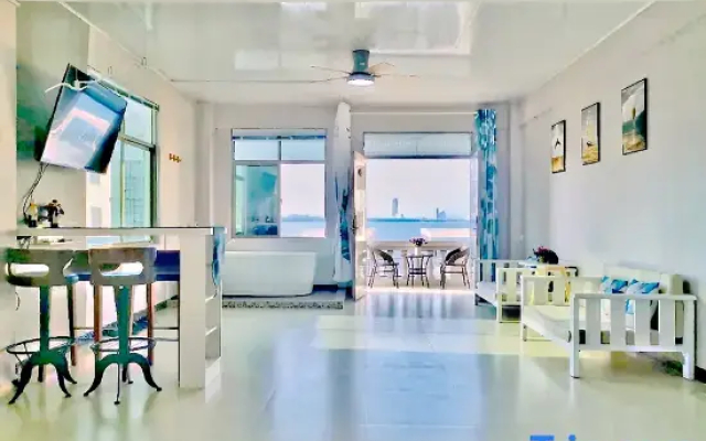 Sanya Erchi Lang Seaview Hostel (Wuzhizhou Island Houhai)