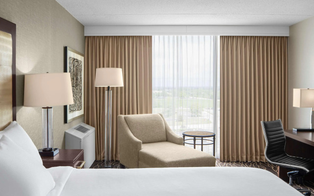 Hilton Kansas City Airport