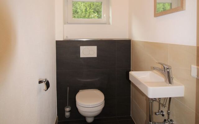 Cosy Apartment in Neukirchen am Großvenediger With Balcony