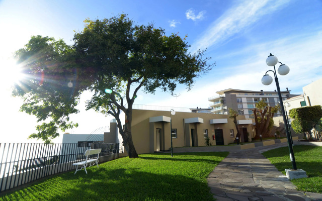Hotel Duas Torres